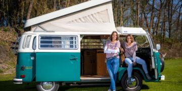 Mel en Jel voor de camper