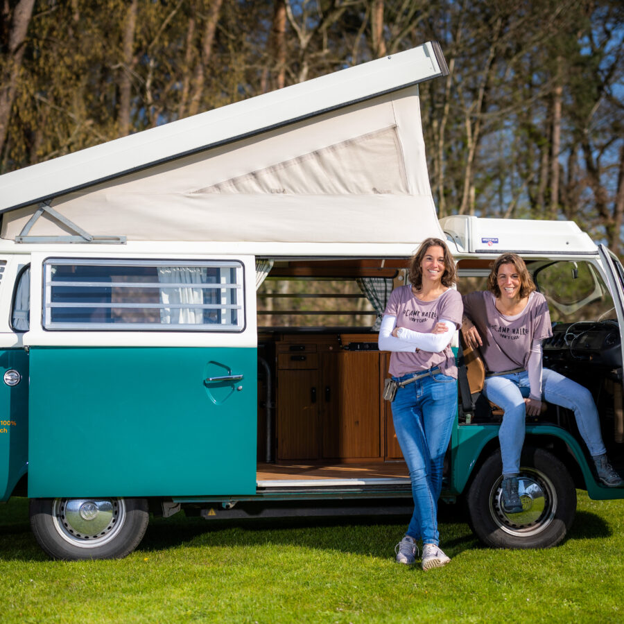 Mel en Jel voor de camper